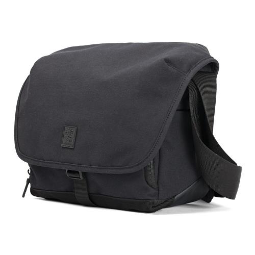 crumpler camera bag