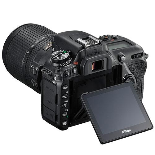 D7500 Digital SLR + 18-140mm Lens Product Image (Secondary Image 1)