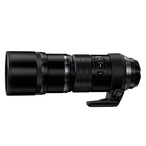 M.Zuiko Digital ED 300mm f/4.0 IS Pro Lens Product Image (Secondary Image 2)