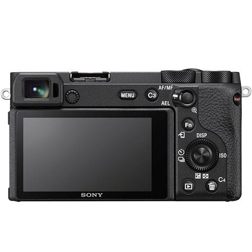 A6600 Mirrorless Camera in Black with 18-135mm f/3.5-5.6 OSS Lens Product Image (Secondary Image 4)