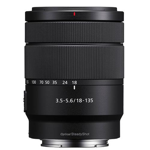 E 18-135mm F3.5-5.6 OSS Lens Product Image (Secondary Image 1)