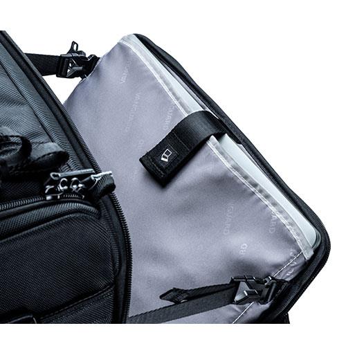 Veo Select 55BT Roller Case in Black Product Image (Secondary Image 5)