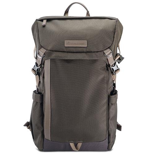 Vanguard Veo Go 46M Backpack in Khaki
