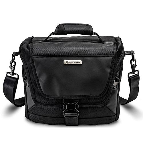 Vanguard Veo Select 28S Medium Shoulder Bag in Black